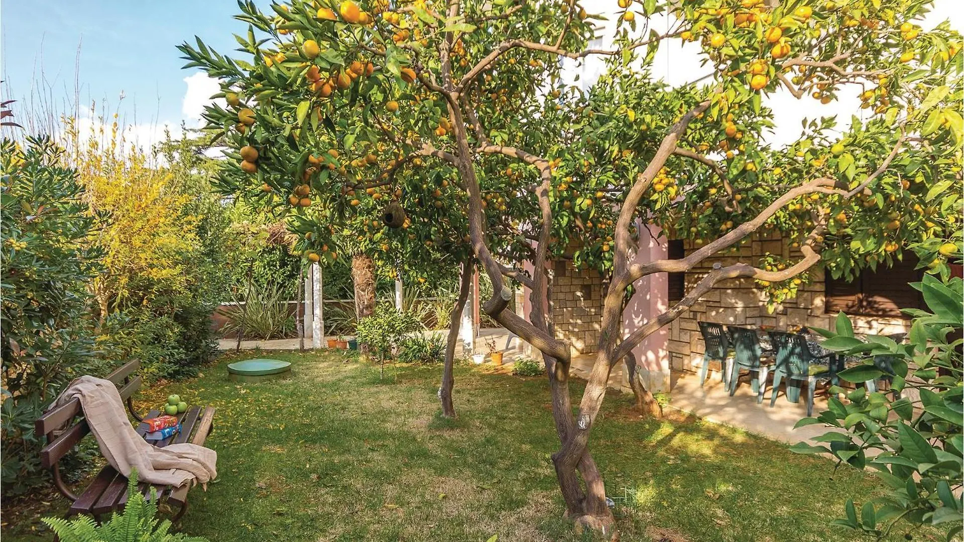 Lovely Apartment In Pula With Wifi
